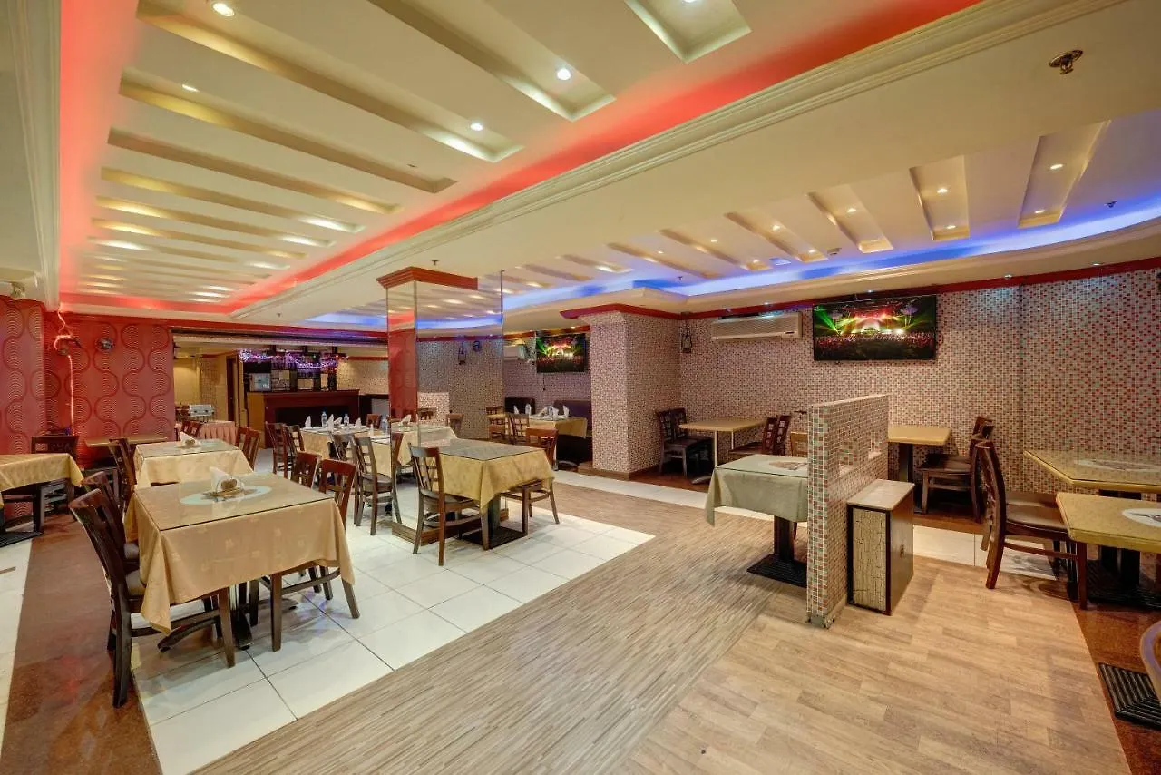 Delmon Palace Hotel Dubai