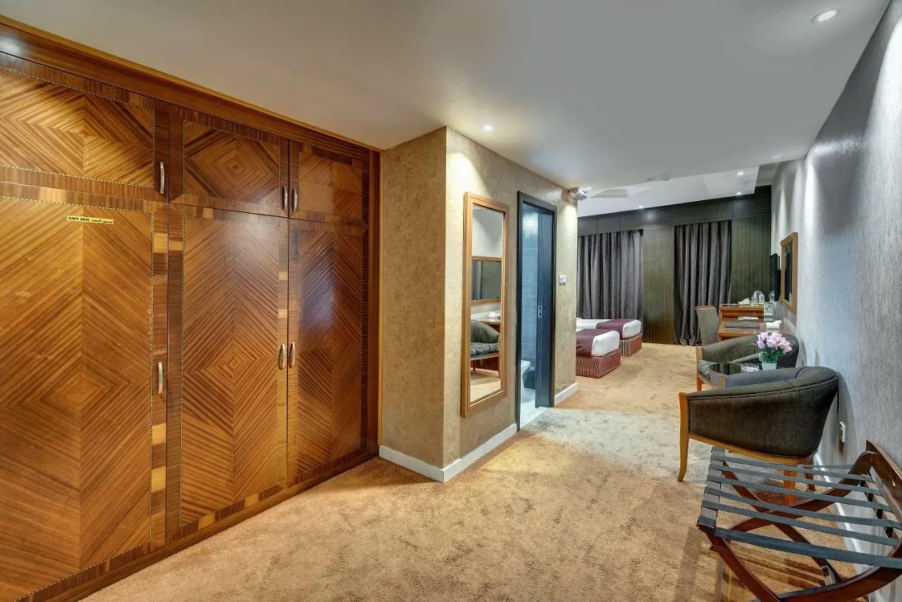 Delmon Palace Hotel Dubai Förenade Arabemiraten